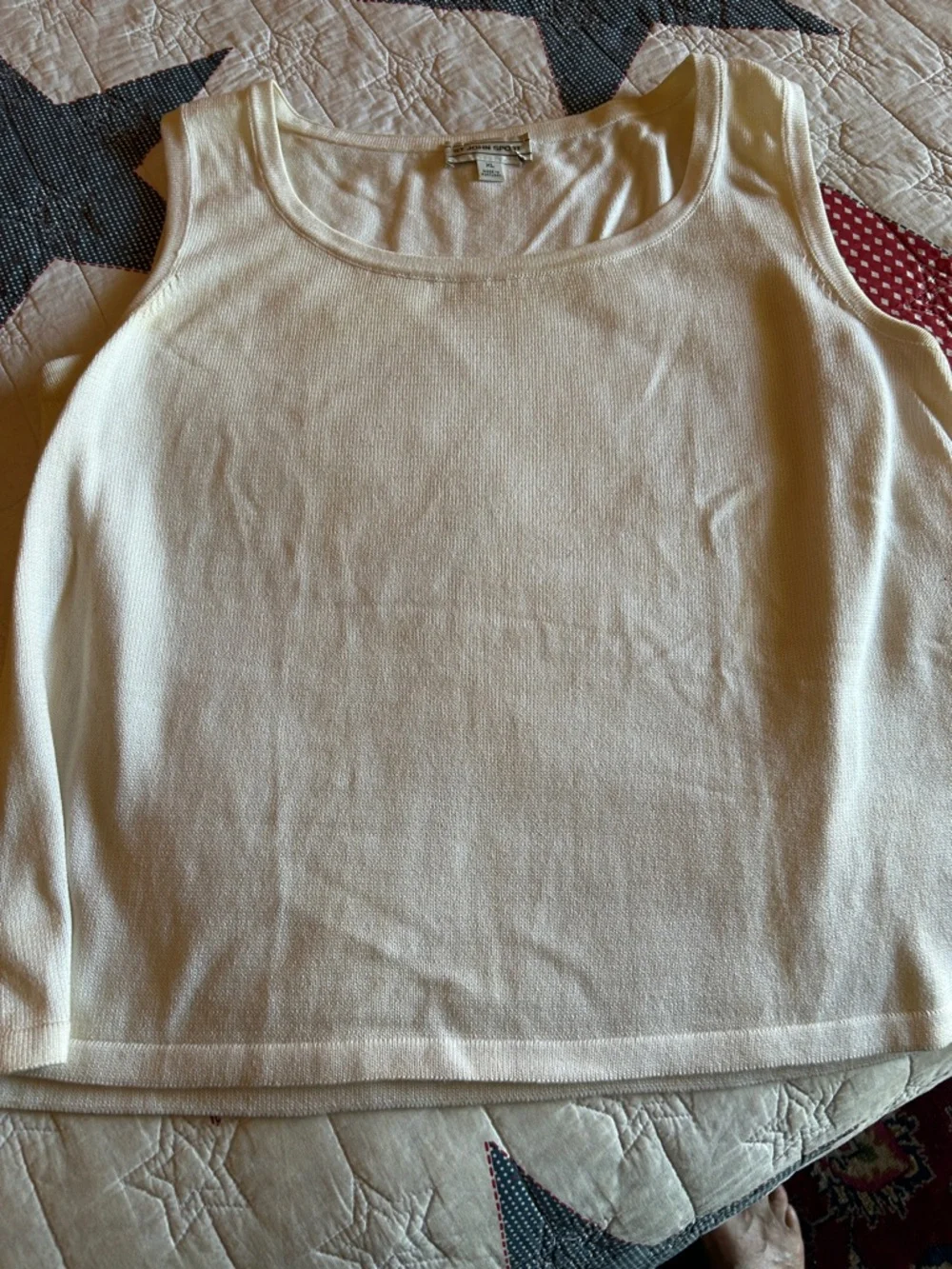 St. John Cream Tank Top - Picture 2 of 3